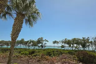 23 Harbor Isle Dr Dr W, Fort Pierce, FL 34949 - Photo 5