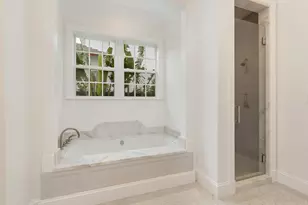 225 Seville Rd, West Palm Beach, FL 33405 - Photo 13