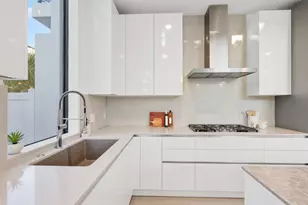 201 SE 4th Ave, Delray Beach, FL 33483 - Photo 29