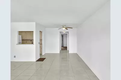 271 Tilford M #271, Deerfield Beach, FL 33442 - Photo 3