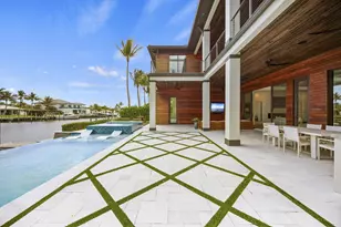 736 Lagoon Dr, North Palm Beach, FL 33408 - Photo 29