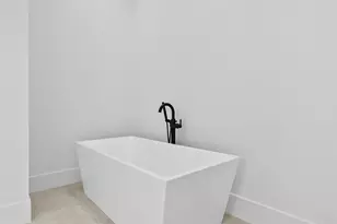 736 Lagoon Dr, North Palm Beach, FL 33408 - Photo 51