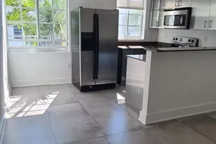 1000 Meridian Ave, Miami Beach, FL 33139 - Photo 19