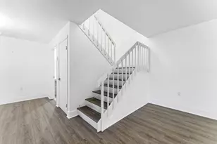 1700 Embassy Dr, West Palm Beach, FL 33401 - Photo 25