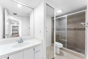 1700 Embassy Dr, West Palm Beach, FL 33401 - Photo 29