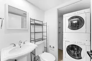 1700 Embassy Dr, West Palm Beach, FL 33401 - Photo 21