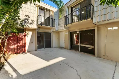 1700 Embassy Drive #708, West Palm Beach, FL 33401 - Photo 7