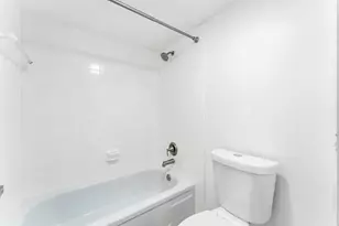 1700 Embassy Dr, West Palm Beach, FL 33401 - Photo 31