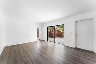 1700 Embassy Dr, West Palm Beach, FL 33401 - Photo 11