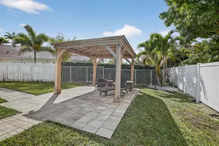 1583 SW 186th Terrace, Pembroke Pines, FL 33029 - Photo 27