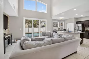 1583 SW 186th Terrace, Pembroke Pines, FL 33029 - Photo 11