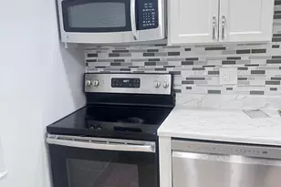 7505 NW 5th Pl, Margate, FL 33063 - Photo 3