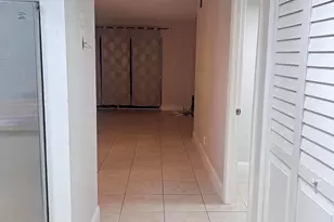 7505 NW 5th Pl, Margate, FL 33063 - Photo 9