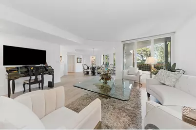 100 SE 5th Avenue #102, Boca Raton, FL 33432 - Photo 1