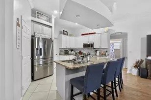 146 Fernwood Crescent, Royal Palm Beach, FL 33411 - Photo 11