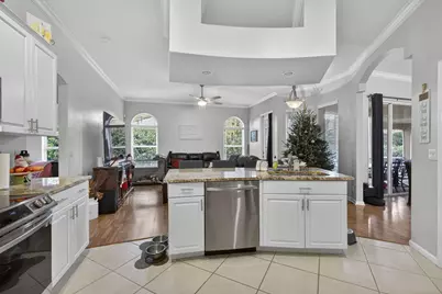 146 Fernwood Crescent, Royal Palm Beach, FL 33411 - Photo 27