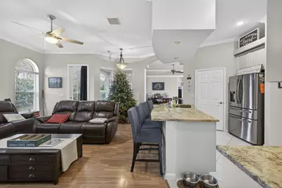 146 Fernwood Crescent, West Palm Beach, FL 33411 - Photo 25