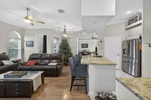 146 Fernwood Crescent, West Palm Beach, FL 33411 - Photo 25