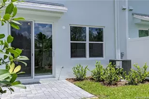 373 SE Sea Hunt Wy, Stuart, FL 34994 - Photo 5