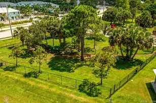 373 SE Sea Hunt Wy, Stuart, FL 34994 - Photo 11