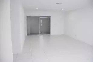 2531 W Barkley Dr W, West Palm Beach, FL 33415 - Photo 3