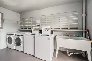 2531 W Barkley Dr W, West Palm Beach, FL 33415 - Photo 15