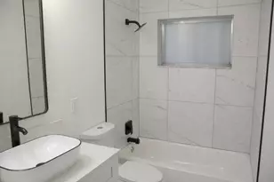 2531 W Barkley Dr W, West Palm Beach, FL 33415 - Photo 5