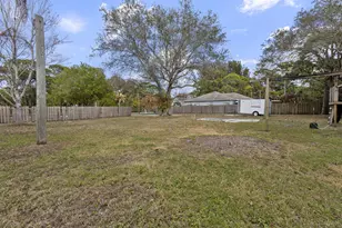 701 Bartow St, Fort Pierce, FL 34982 - Photo 25