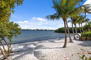 16 Via Lago, Boynton Beach, FL 33435 - Photo 21