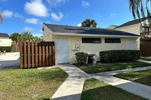 637 Executive Center Dr, West Palm Beach, FL 33401 - Photo 37