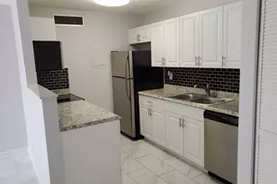 637 Executive Center Dr, West Palm Beach, FL 33401 - Photo 7