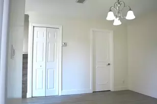 194 Lake Arbor Dr, Palm Springs, FL 33461 - Photo 7