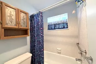 624 Pines Knoll Dr, Fort Pierce, FL 34982 - Photo 9