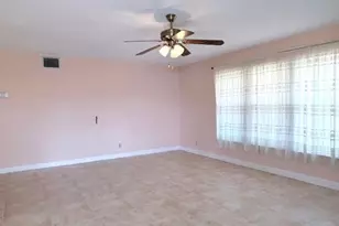 624 Pines Knoll Dr, Fort Pierce, FL 34982 - Photo 5