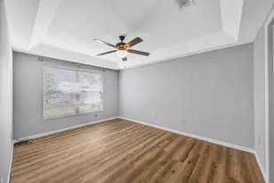 22644 St Thomas Cir, Lutz, FL 33549 - Photo 19