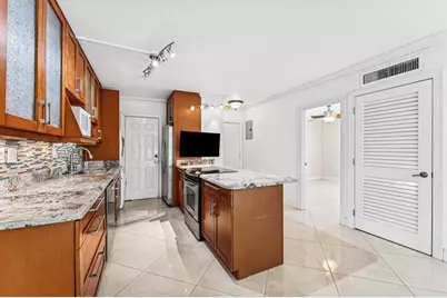 2900 Banyan Street #202, Fort Lauderdale, FL 33316 - Photo 7