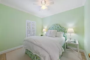 105 Evans Ln, Manalapan, FL 33462 - Photo 11