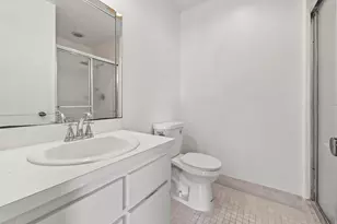 1464 NW 97th Terrace, Hollywood, FL 33024 - Photo 17