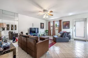 657 Brittany N, Delray Beach, FL 33446 - Photo 5