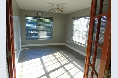 6902 S Plymouth Drive, Lake Worth, FL 33462 - Photo 5