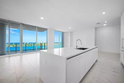 220 Lake Shore Drive #2202, West Palm Beach, FL 33403 - Photo 11