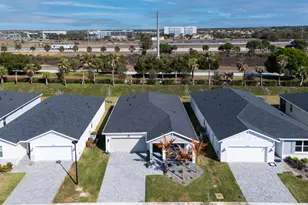 8672 Dahlia Cir, Port Saint Lucie, FL 34986 - Photo 3