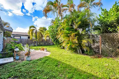 1013 Upland Road, West Palm Beach, FL 33401 - Photo 15