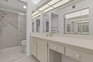 7292 S Devon Dr, Tamarac, FL 33321 - Photo 21