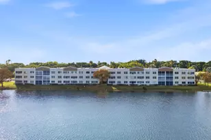 7292 S Devon Dr, Tamarac, FL 33321 - Photo 23