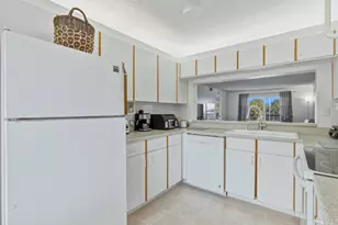 7292 S Devon Dr, Tamarac, FL 33321 - Photo 7