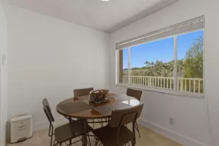 7292 S Devon Dr, Tamarac, FL 33321 - Photo 9