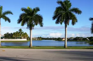 9168 Bay Point Cir, West Palm Beach, FL 33411 - Photo 45