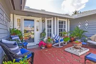 7886 SE Trenton Avenue, Hobe Sound, FL 33455 - Photo 5