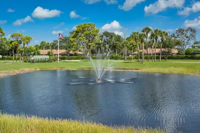 7886 SE Trenton Avenue, Hobe Sound, FL 33455 - Photo 11